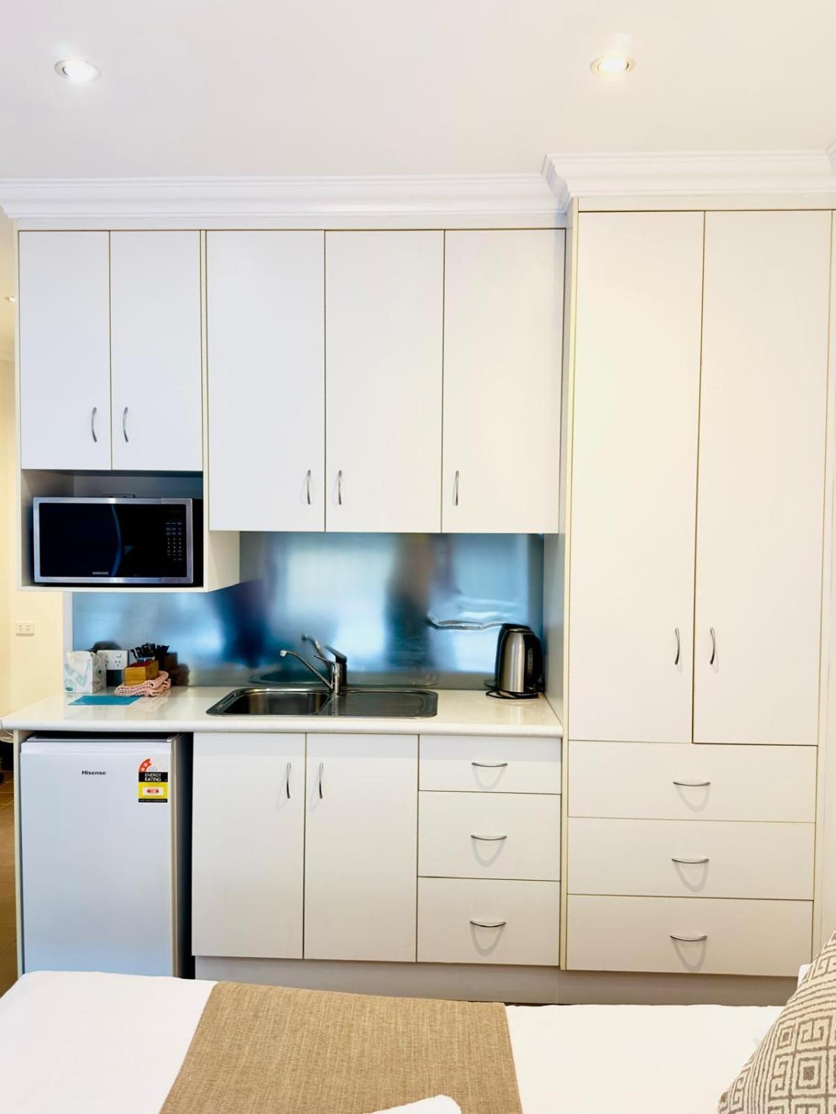 Merivale Motel Tumut Εξωτερικό φωτογραφία